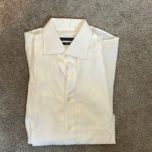 White dress shirt
